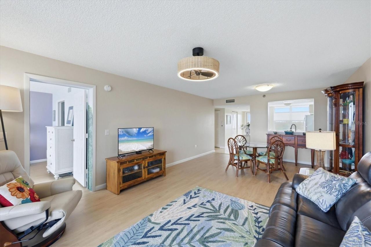 3740 Pinebrook Circle, Unit 604, Bradenton, FL 34209 Photo