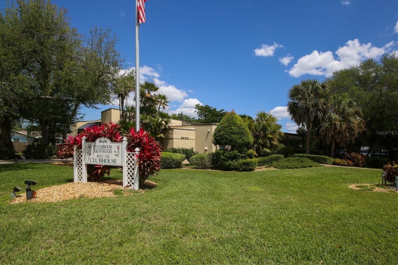 3740 Pinebrook Circle, Unit 604, Bradenton, FL 34209 Photo