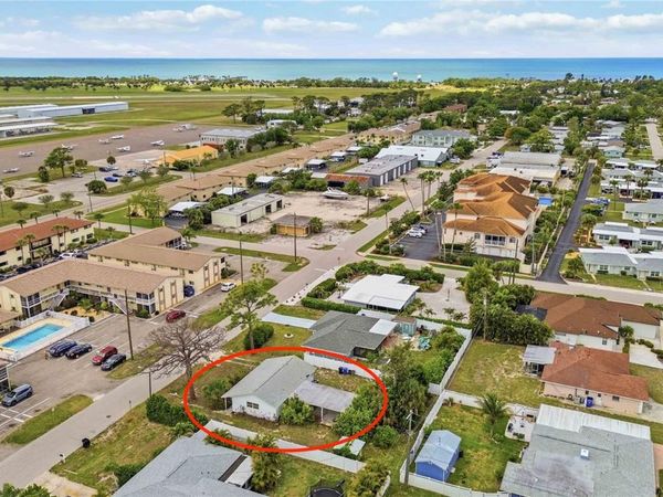 309 BASE AVENUE E, VENICE, FL 34285