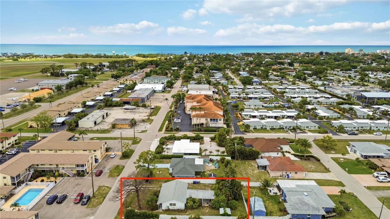 309 Base Avenue E, Venice, FL 34285 Photo