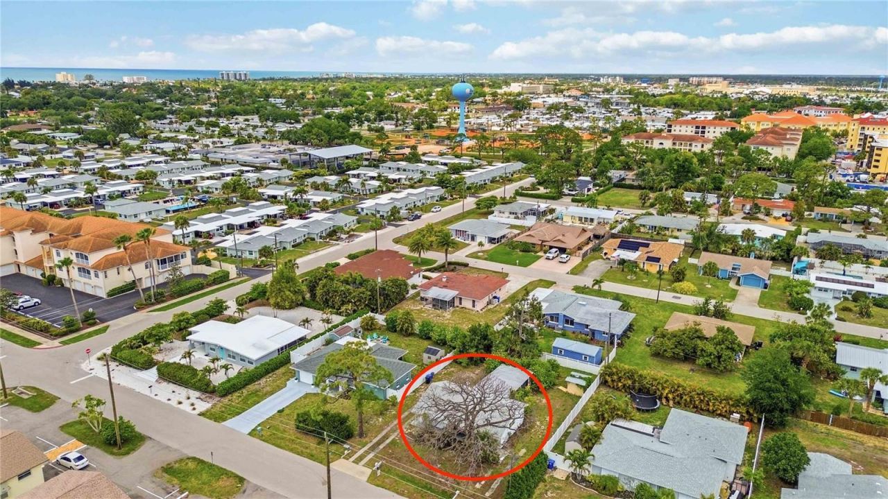 309 Base Avenue E, Venice, FL 34285 Photo