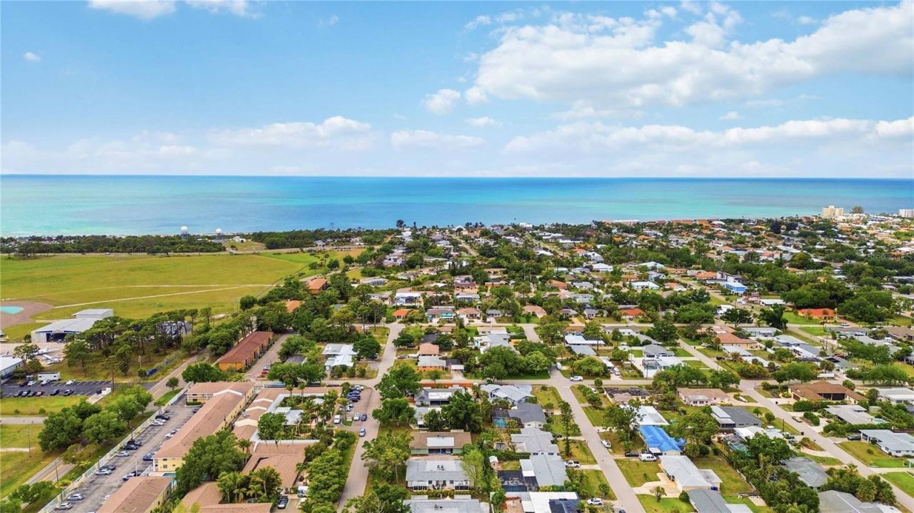 309 Base Avenue E, Venice, FL 34285 Photo