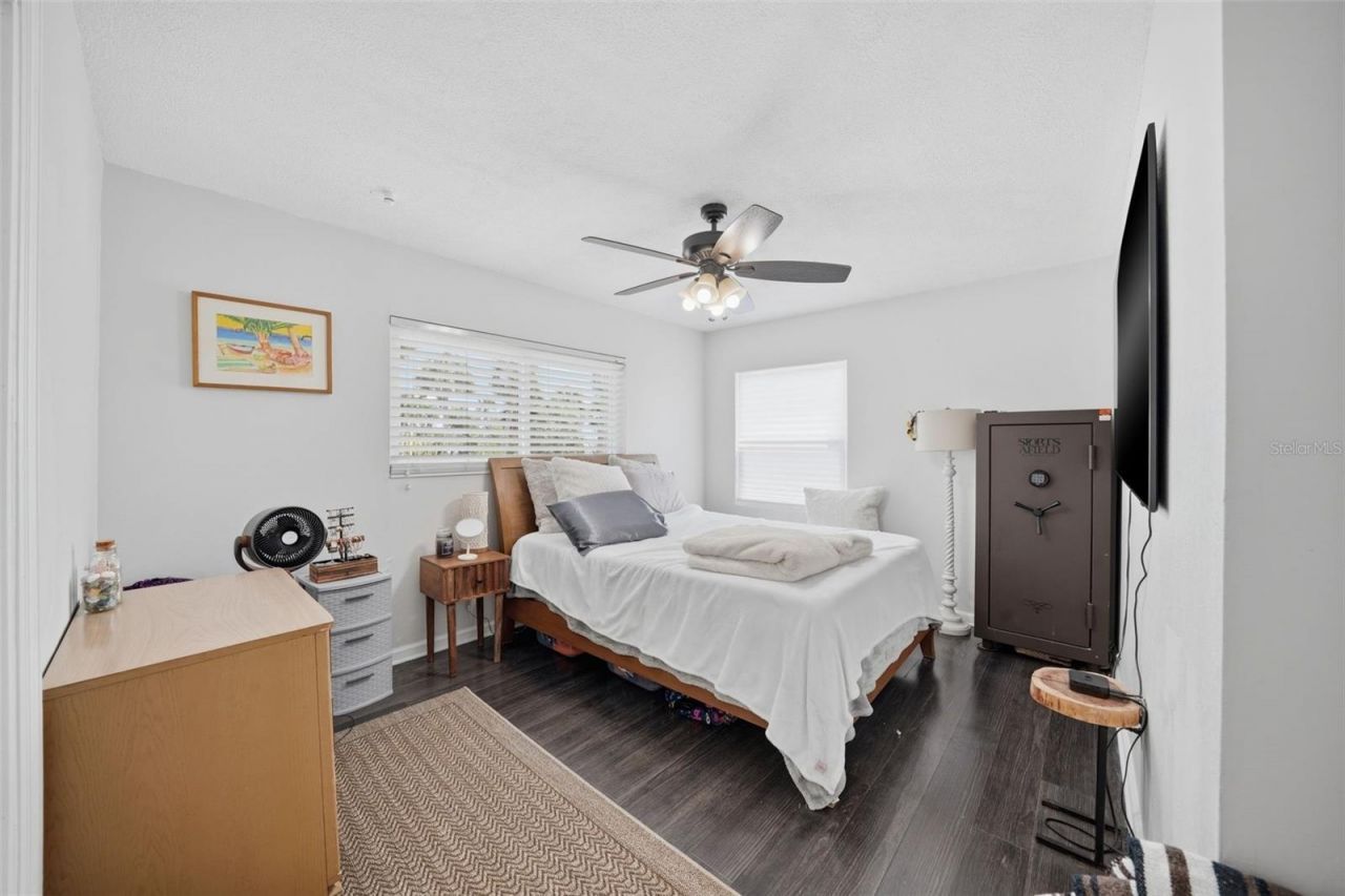 15823 Redington Drive, Redington Beach, FL 33708 Photo