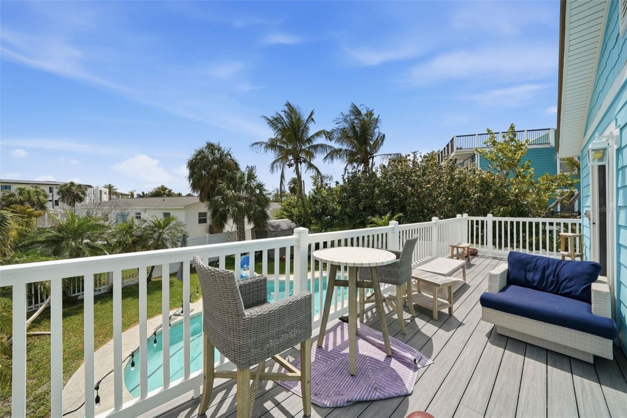 15823 Redington Drive, Redington Beach, FL 33708 Photo