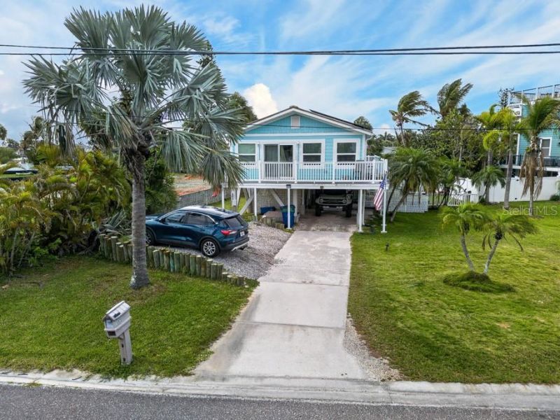 15823 Redington Drive, Redington Beach, FL 33708 Photo