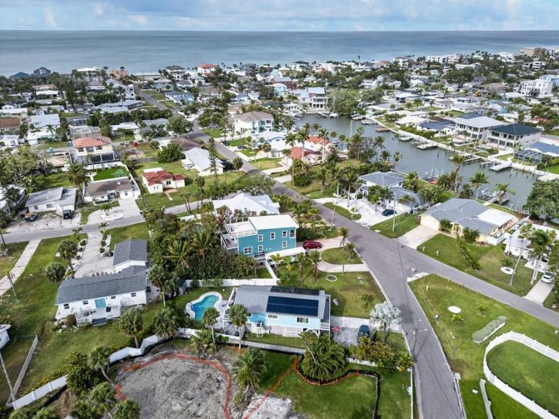 15823 Redington Drive, Redington Beach, FL 33708 Photo