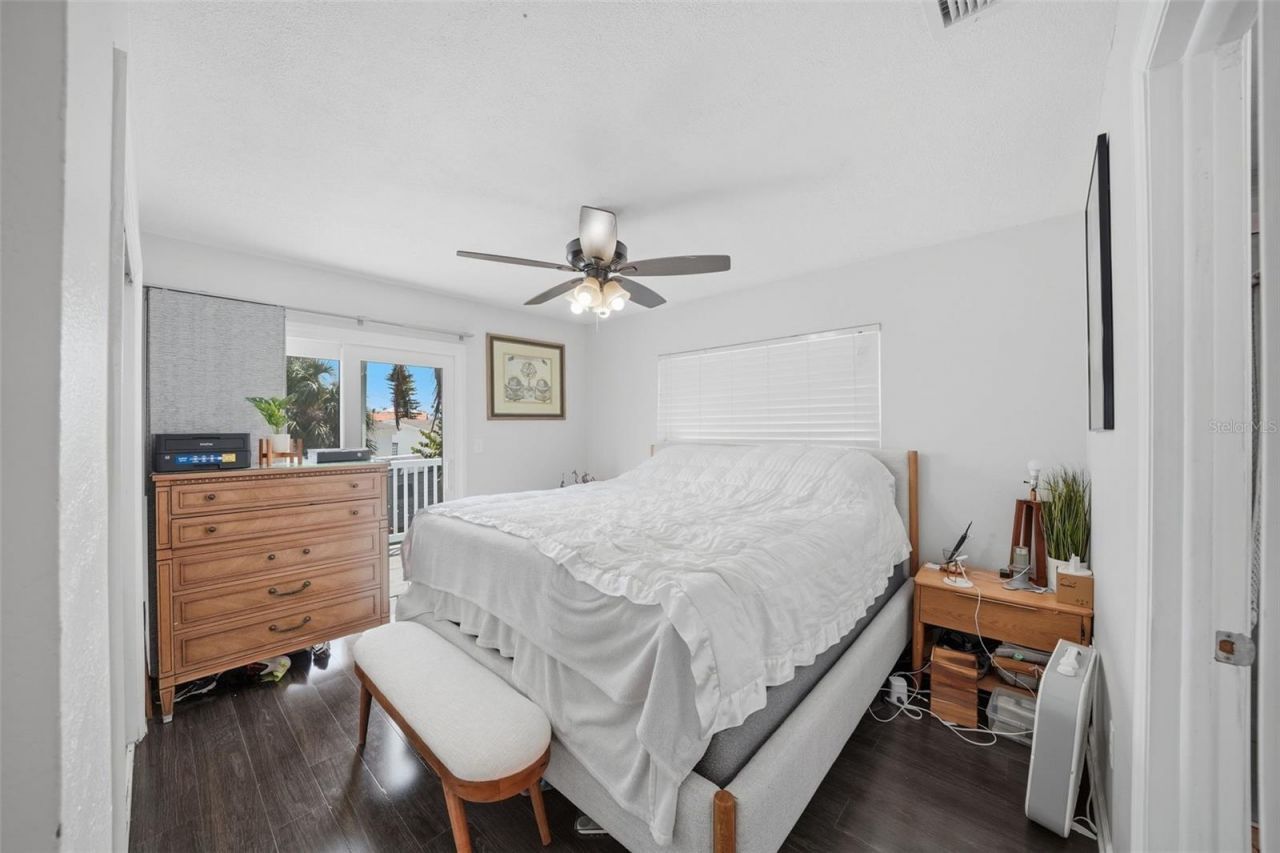 15823 Redington Drive, Redington Beach, FL 33708 Photo