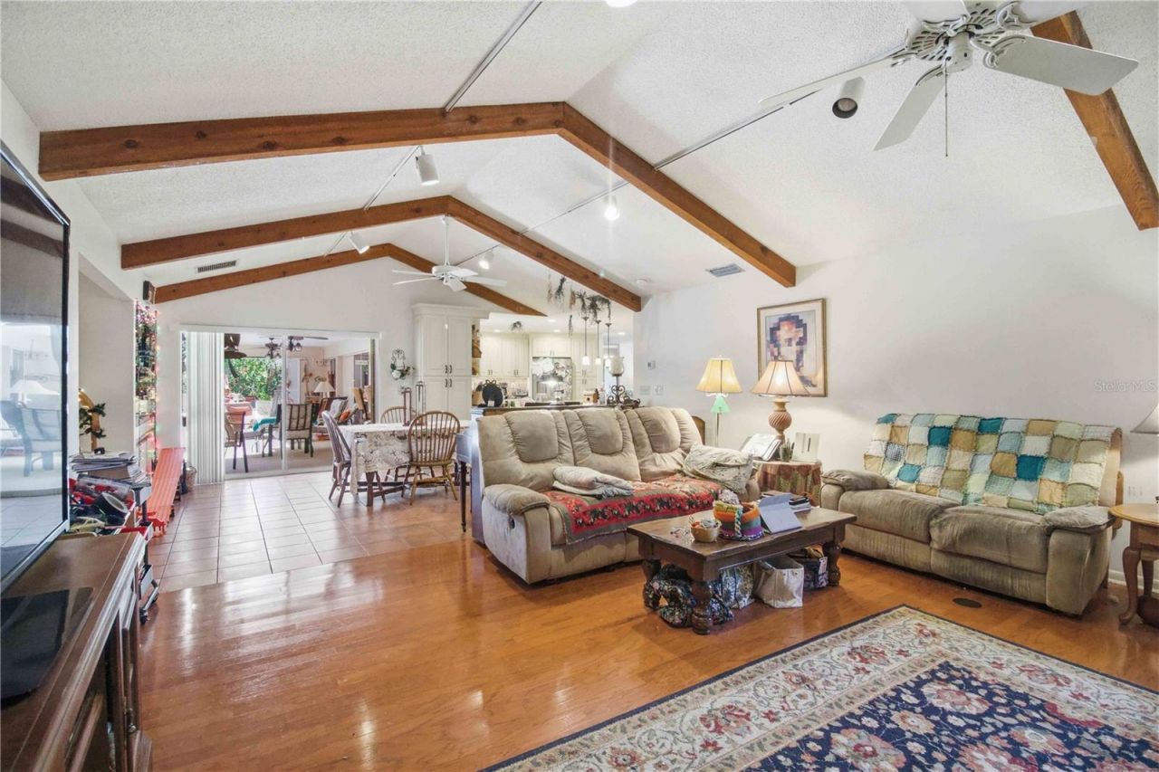 3951 Country View Drive, Sarasota, FL 34233 Photo