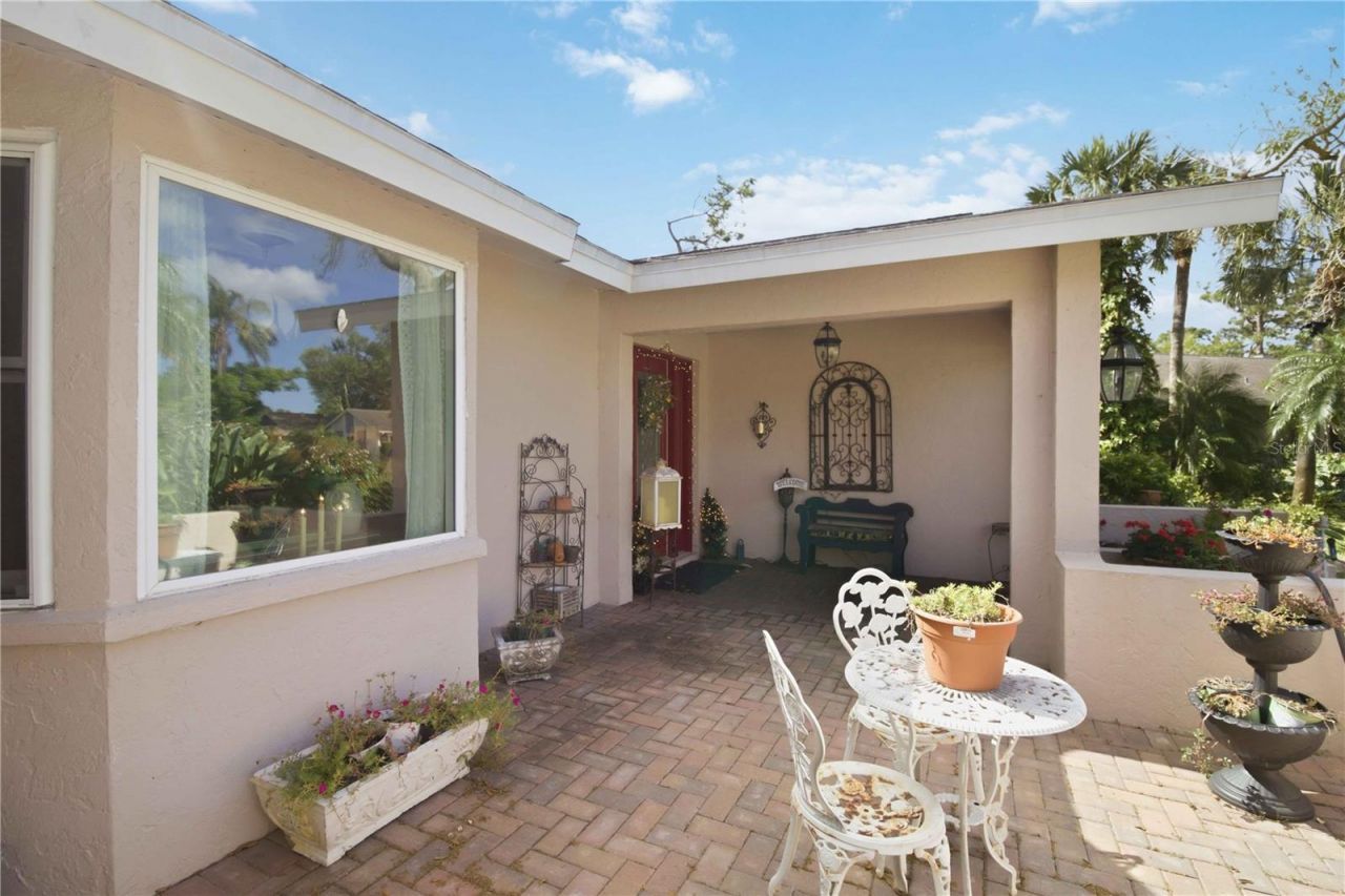 3951 Country View Drive, Sarasota, FL 34233 Photo