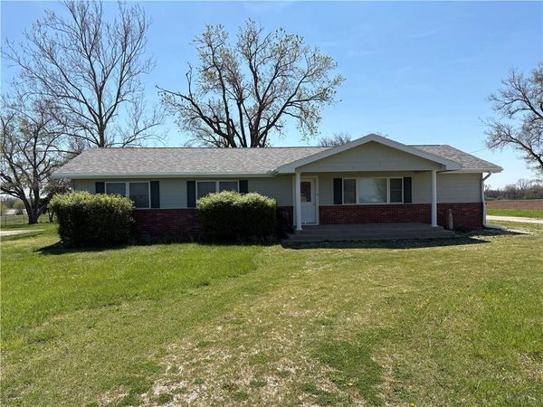 2861 US 54 Highway, Moran, KS 66755