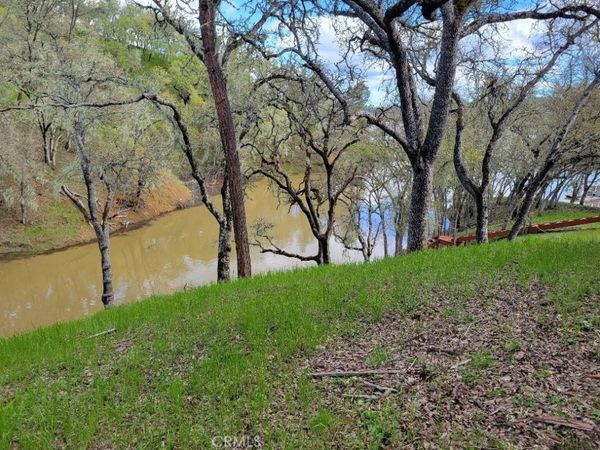 3120 E Beach, Bradley, CA 93426