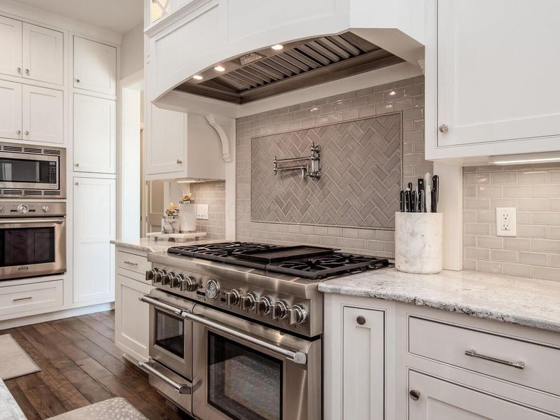 7705 Ogden Woods Boulevard, New Albany, OH 43054 Photo 7