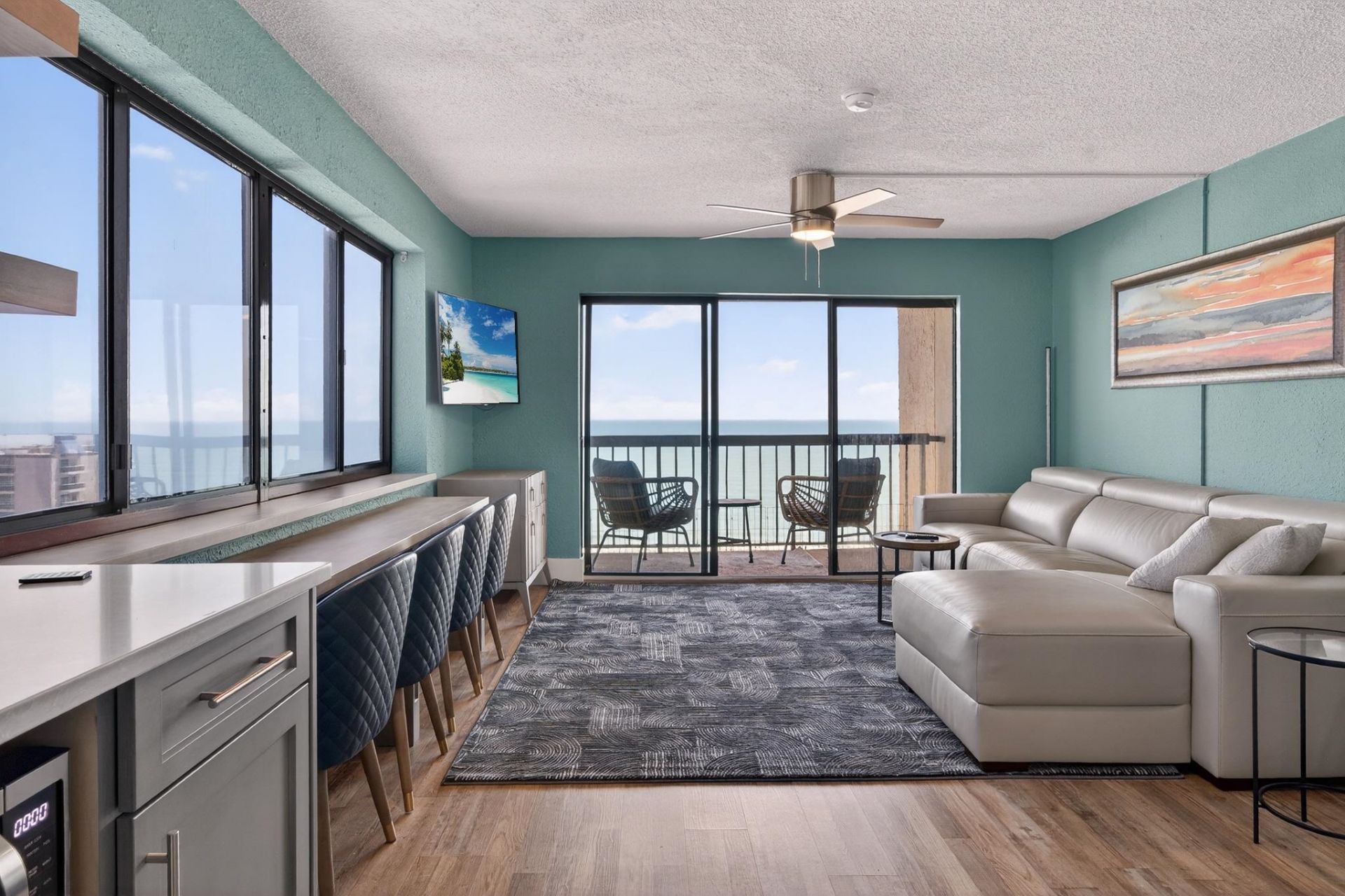 210 75th Ave N Photo 4