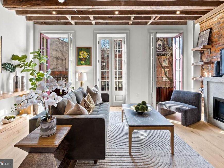 151 N 3rd Street, Unit 2, Philadelphia, PA 19106 Main Photo