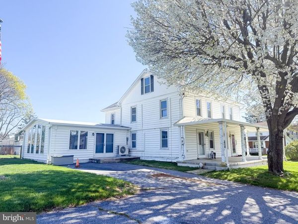 123-125 KENNEDY STREET, CHAMBERSBURG, PA 17202