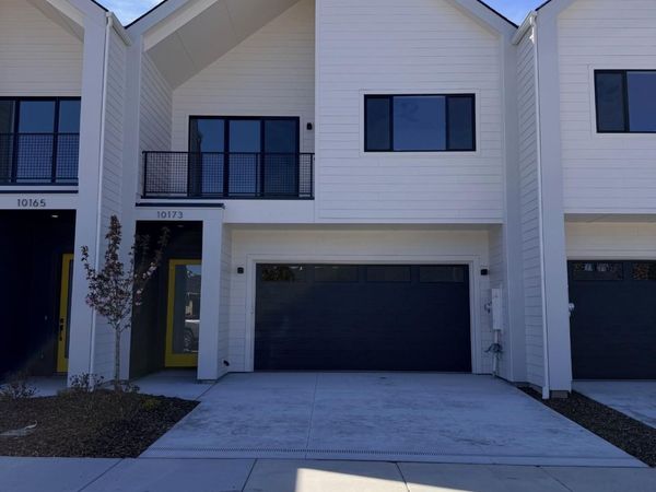 10173 W Southerland Dr, Boise, ID 83709