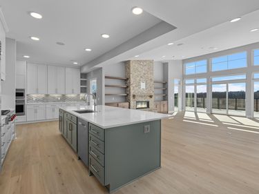 1 Hill Farm Road, Unit 306, North Oaks, MN 55127