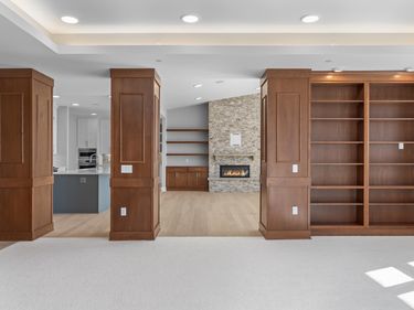 1 Hill Farm Road, Unit 306, North Oaks, MN 55127