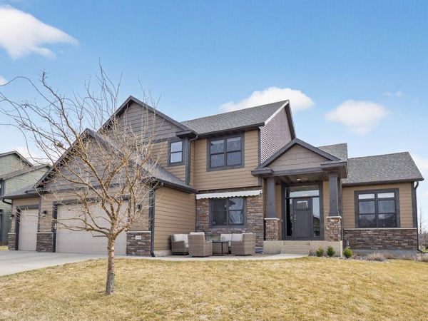 1998 Esther Lane SW, Rochester, MN 55902