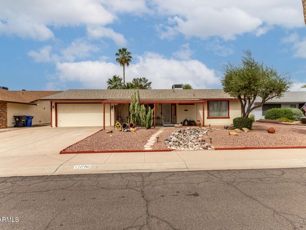 11846 S WINNEBAGO Street, Phoenix, AZ 85044