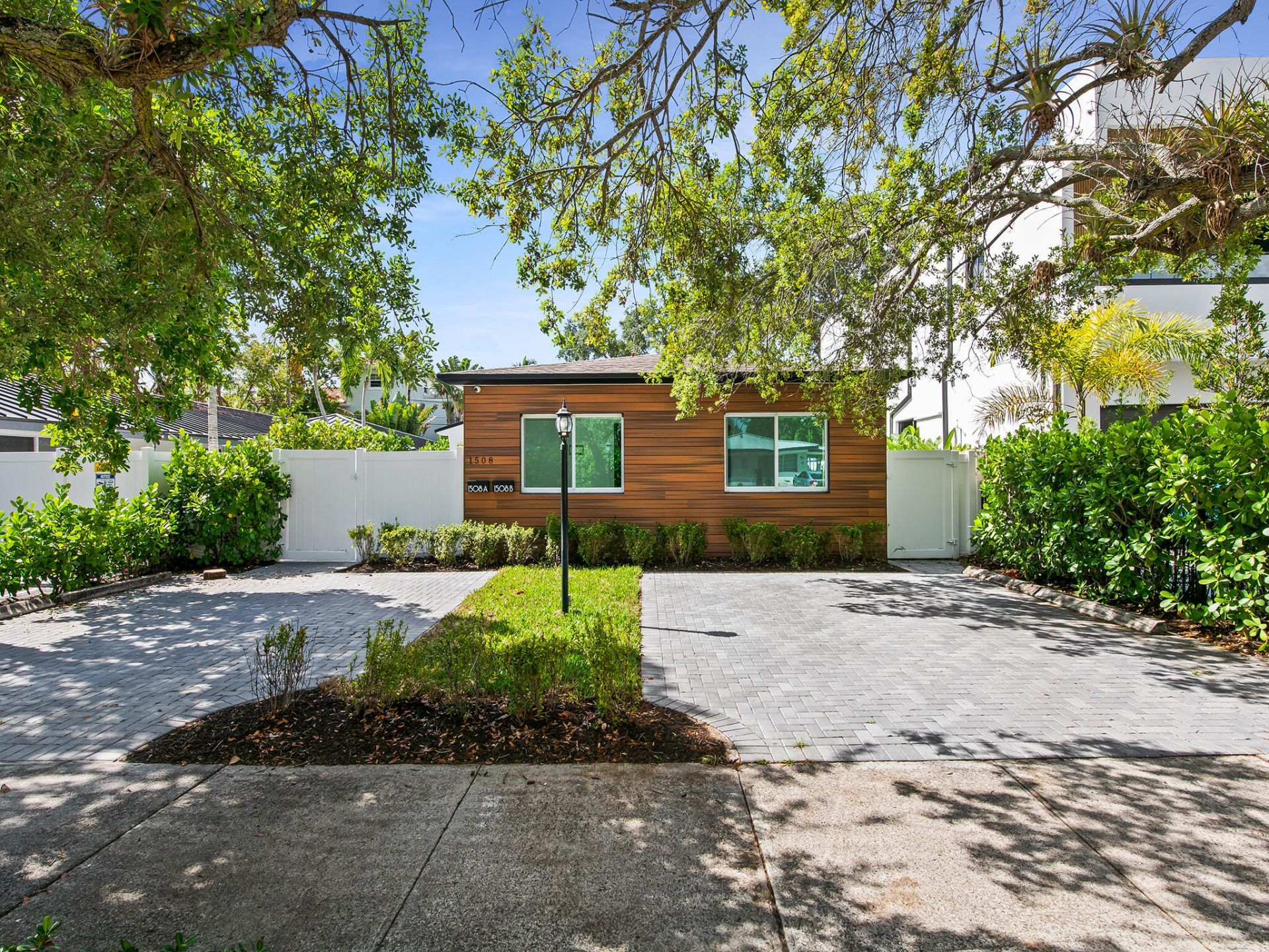 1508 NE 6th Street, Unit A & B, Fort Lauderdale, FL 33304 Photo