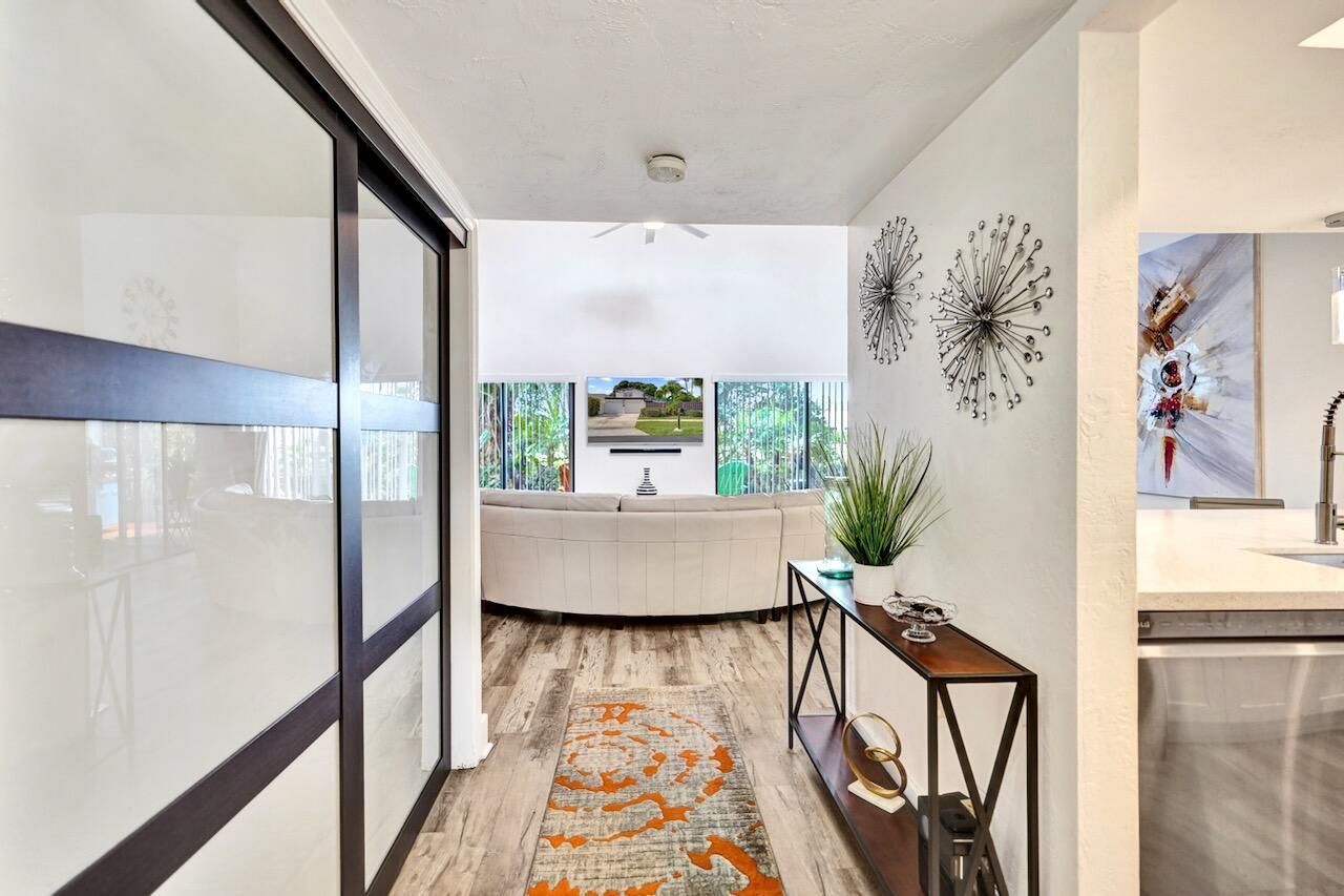 5330 Stonybrook Drive, Boynton Beach, FL 33437 Photo