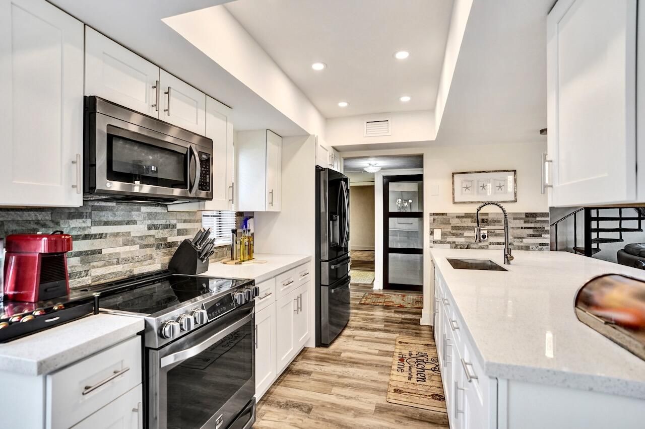 5330 Stonybrook Drive, Boynton Beach, FL 33437 Photo