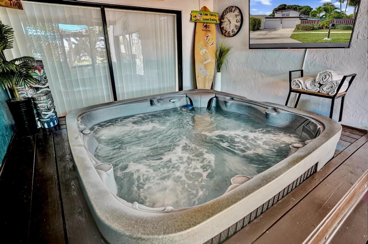 5330 Stonybrook Drive, Boynton Beach, FL 33437 Photo