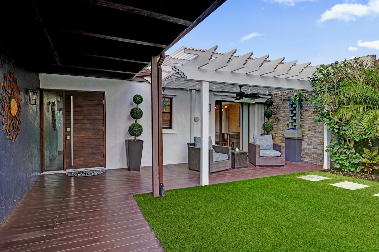 5330 Stonybrook Drive, Boynton Beach, FL 33437 Photo