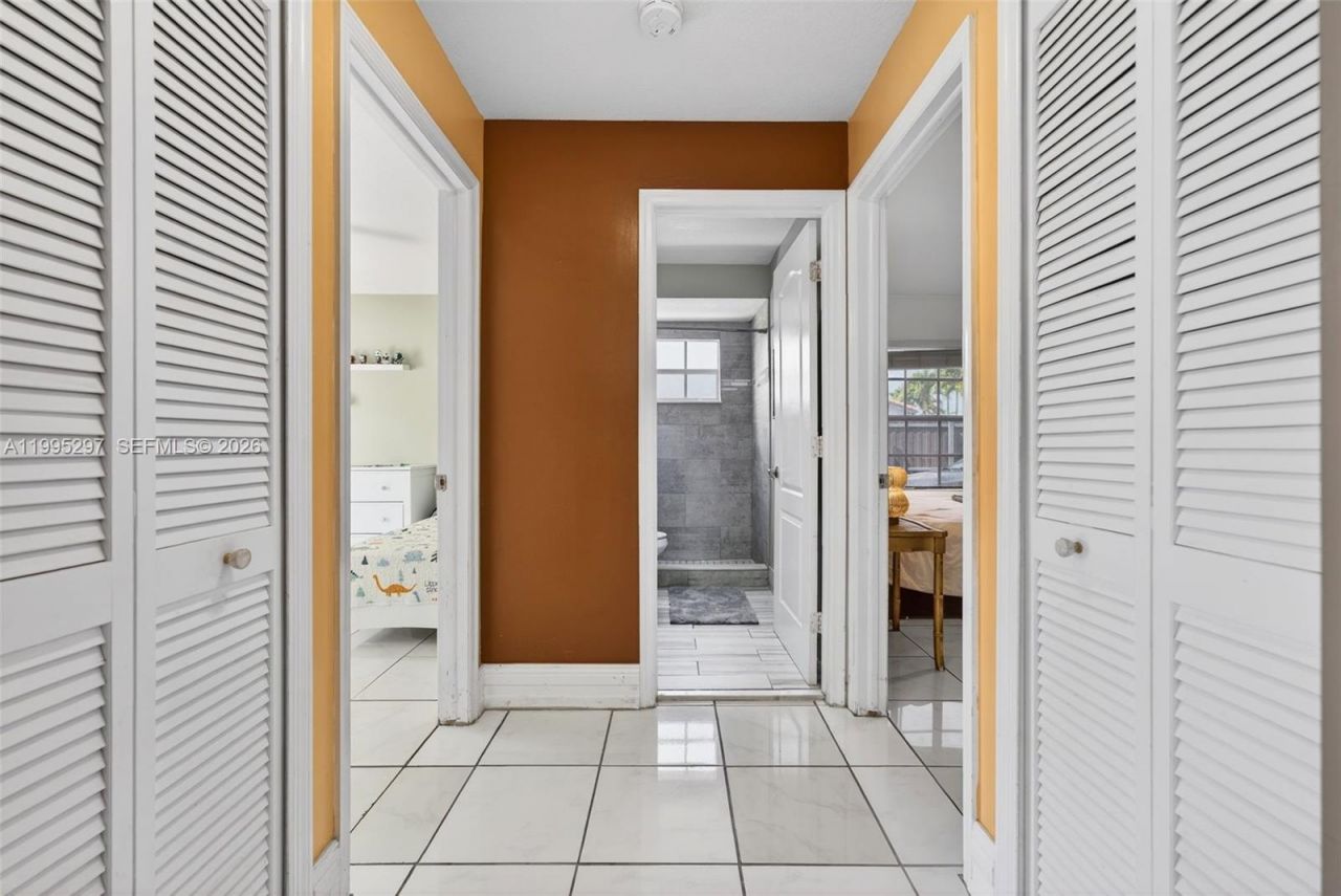 17201 SW 150th Ct , Miami, FL 33187 Photo