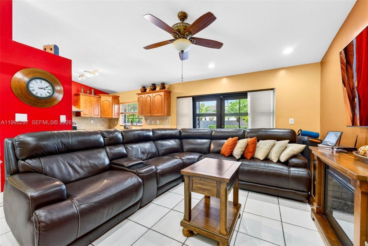 17201 SW 150th Ct , Miami, FL 33187 Photo