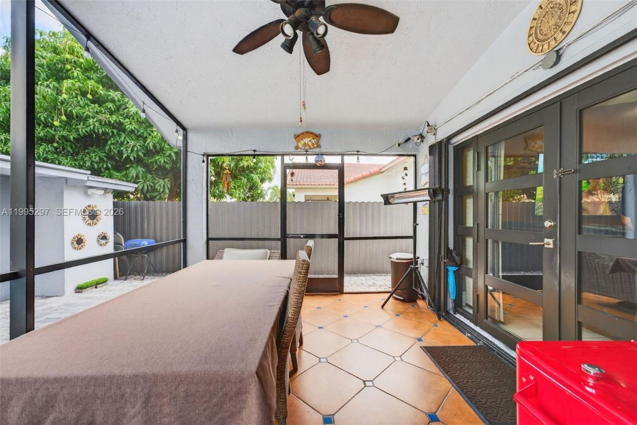 17201 SW 150th Ct , Miami, FL 33187 Photo