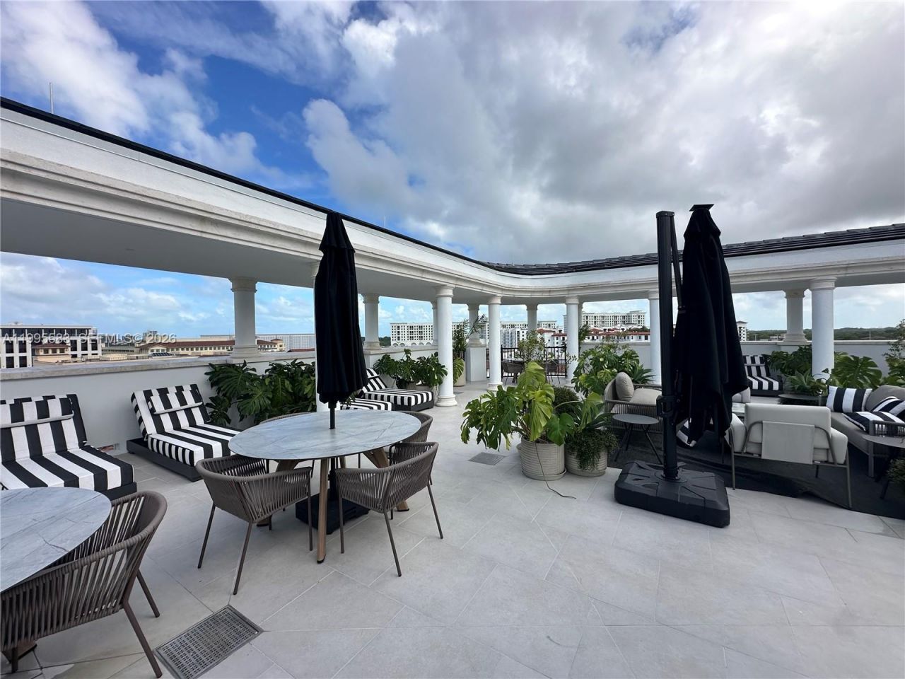 4220 Laguna St , Unit 308, Coral Gables, FL 33146 Photo