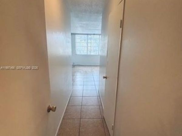 1680 NE 191st St, Unit 214-2, Miami, FL 33179