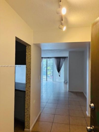 1680 NE 191st St, Unit 214-2, Miami, FL 33179 Photo