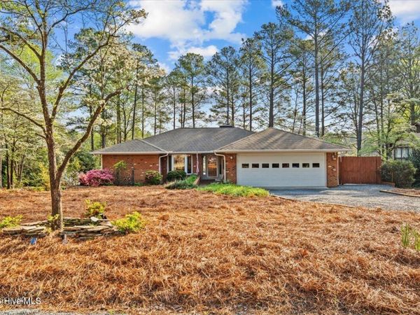 3 Highland Drive, Whispering Pines, NC 28327