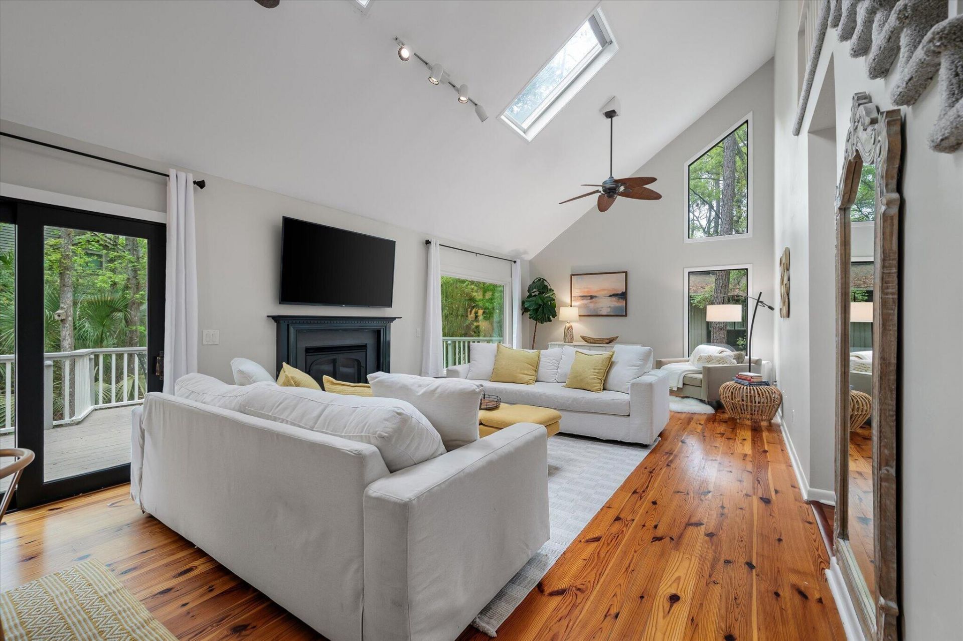 597 Oyster Rake Drive Photo 12