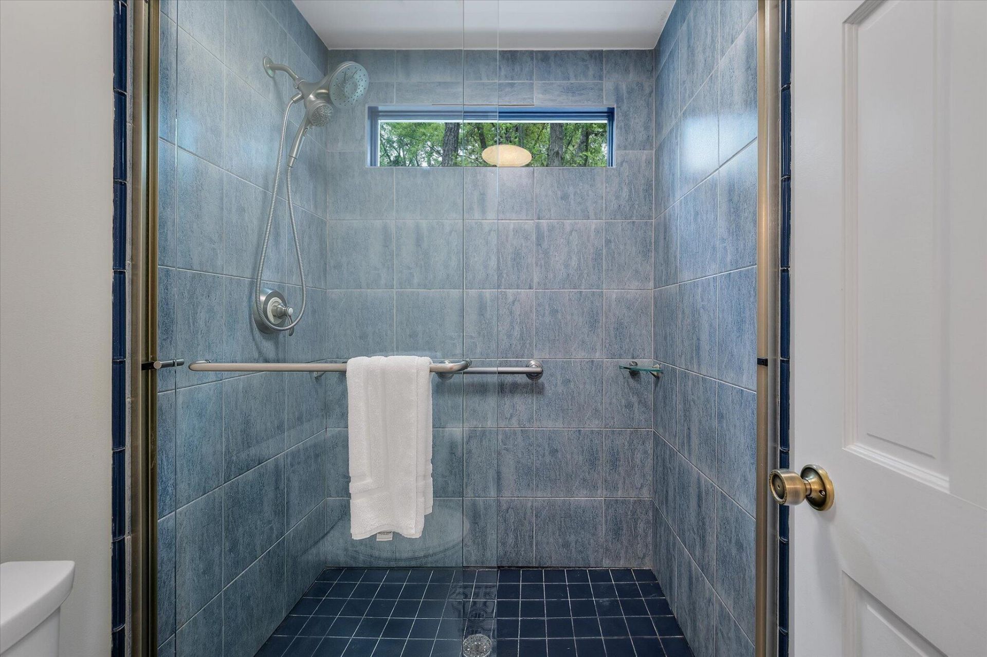 597 Oyster Rake Drive Photo 32