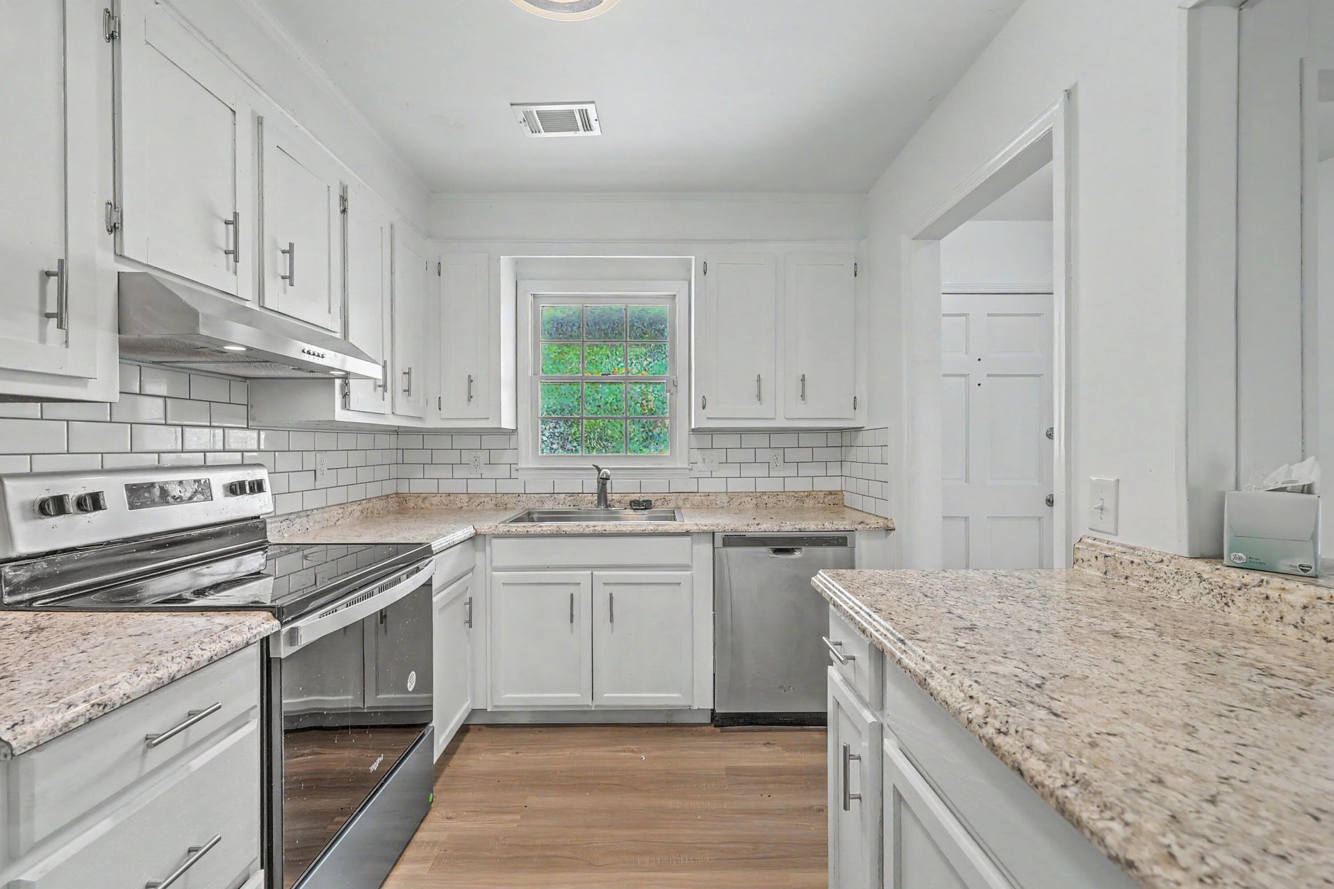 7731 Quest Drive Photo 12