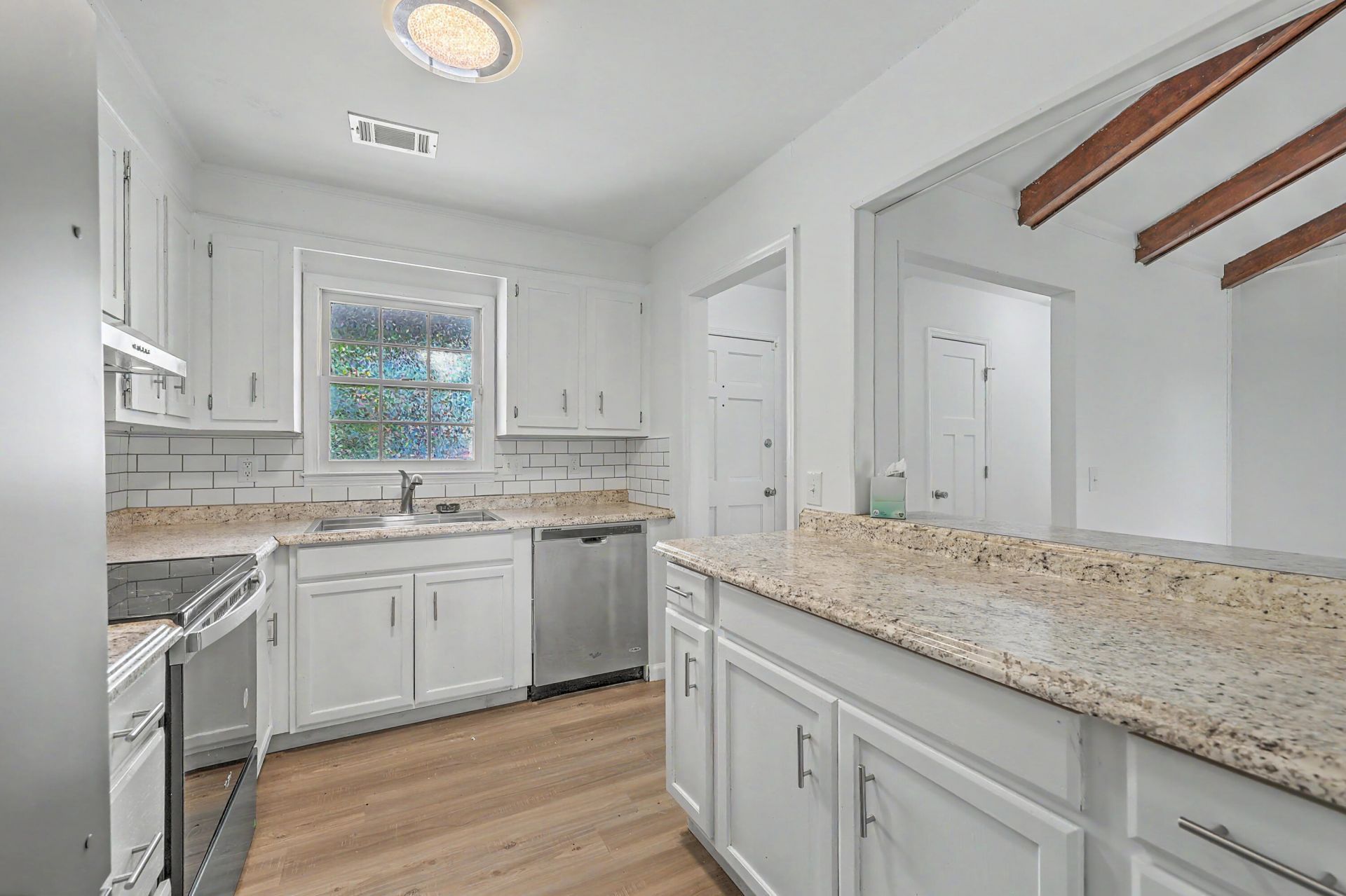 7731 Quest Drive Photo 13