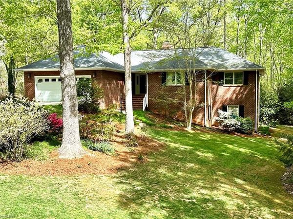 2649 Hickory Drive , Asheboro, NC 27205