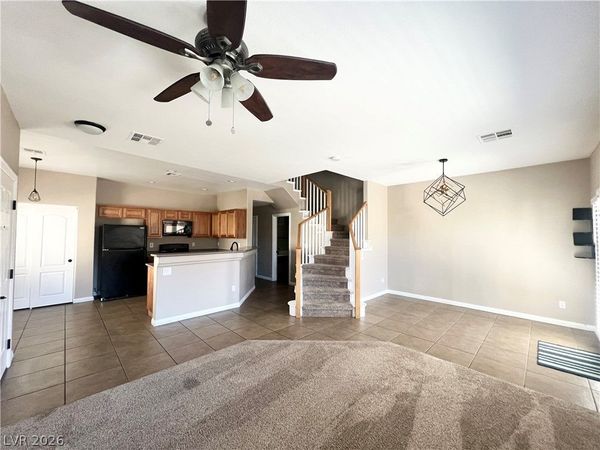 10021 Government Point Way, Unit 102, Las Vegas, NV 89183