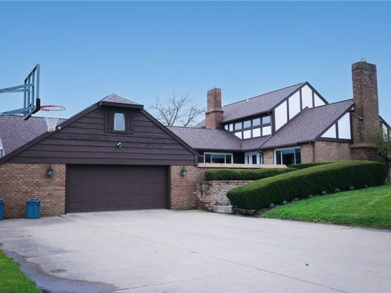 13177 Beaver Springfield Road, New Springfield, OH 44443 Photo 1