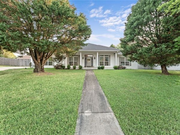 8702 Rolling Hills Drive, Tuscaloosa, AL 35405