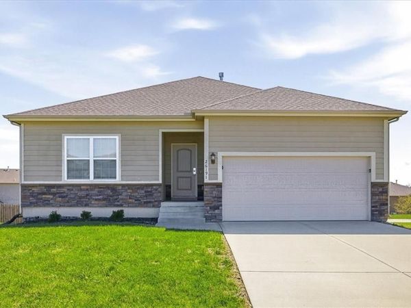 26191 W 141st Terrace, Olathe, KS 66061