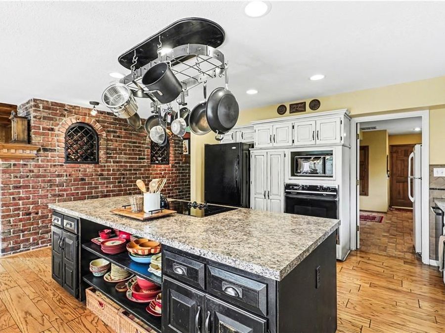 Property Image 25