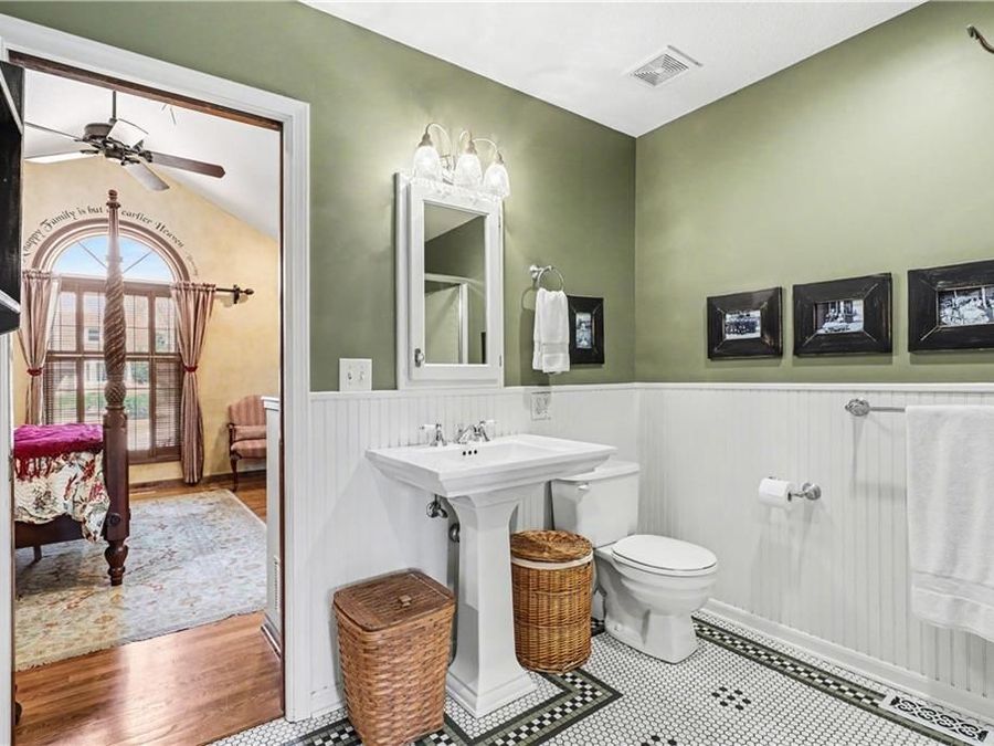 Property Image 28