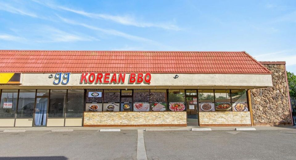 9729 Folsom Blvd, Sacramento, CA 95827 Photo