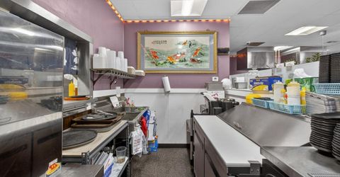 9729 Folsom Blvd, Sacramento, CA 95827 Photo