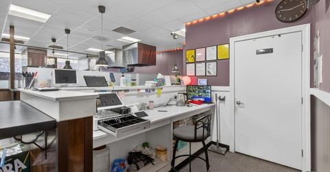 9729 Folsom Blvd, Sacramento, CA 95827 Photo